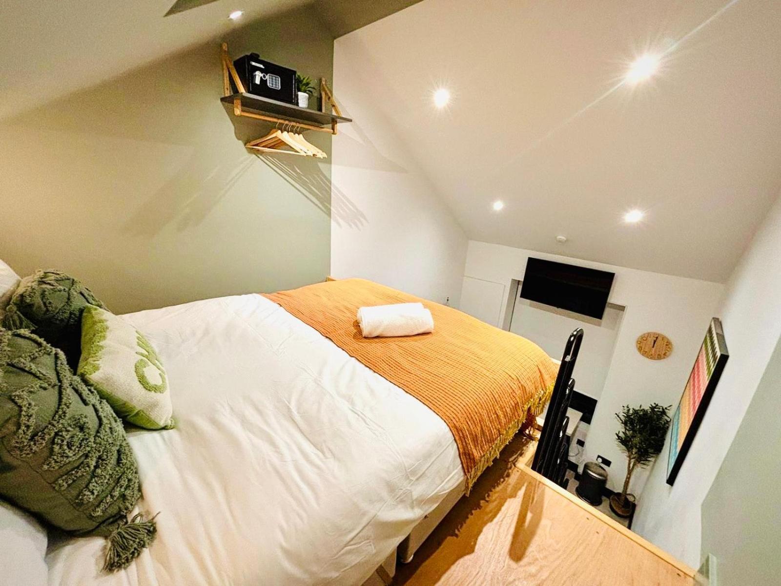 London Luxury Mezzanine Studio Flats Next Hackney Central Buitenkant foto